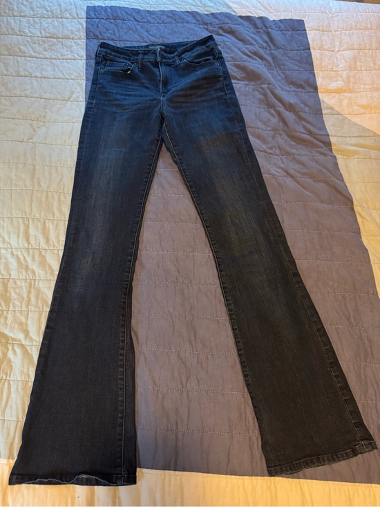 Banana Republic Denim - Banana Republic Wide Leg Long Stretchy Jean